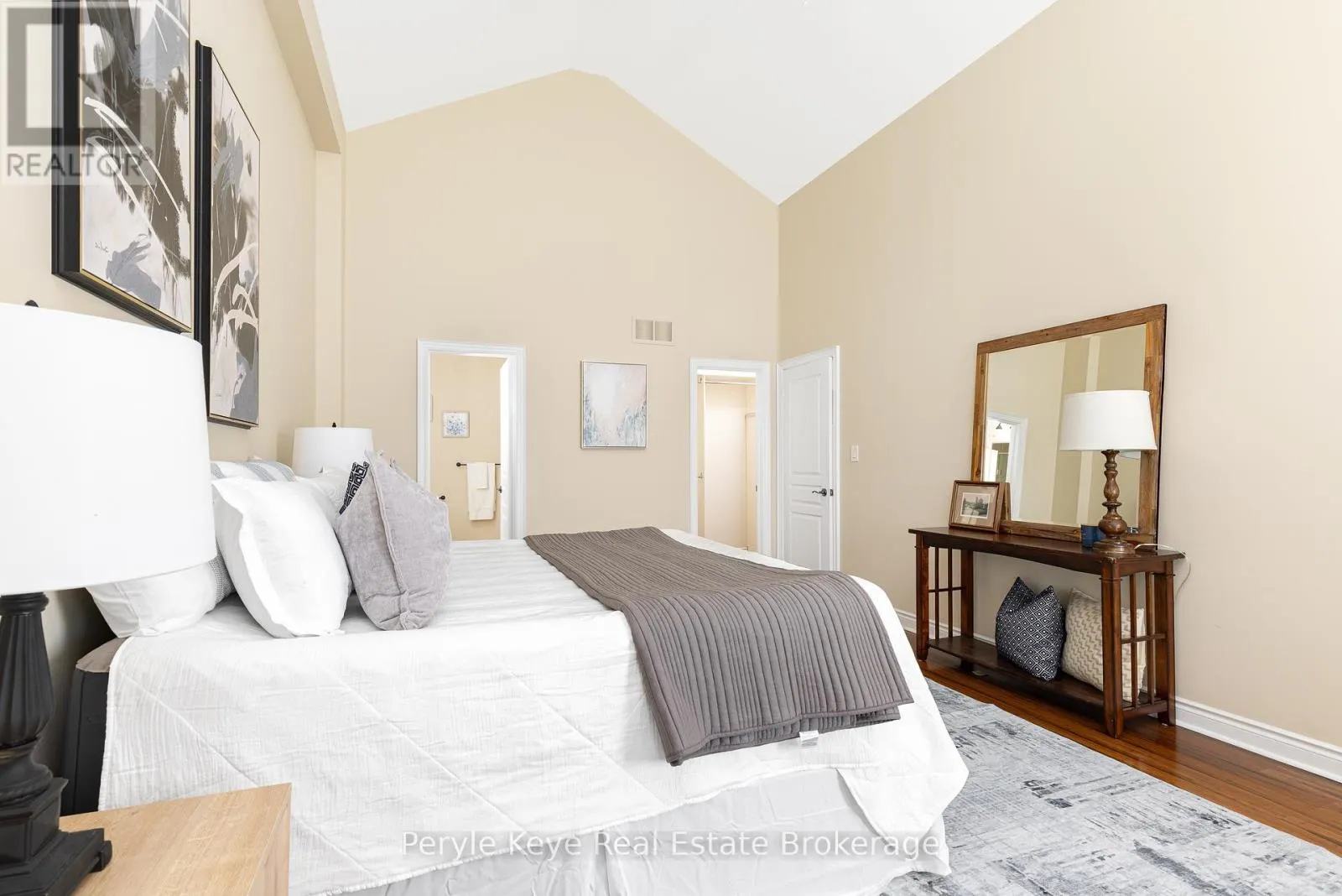 5 PRESCOTT CRESCENT
