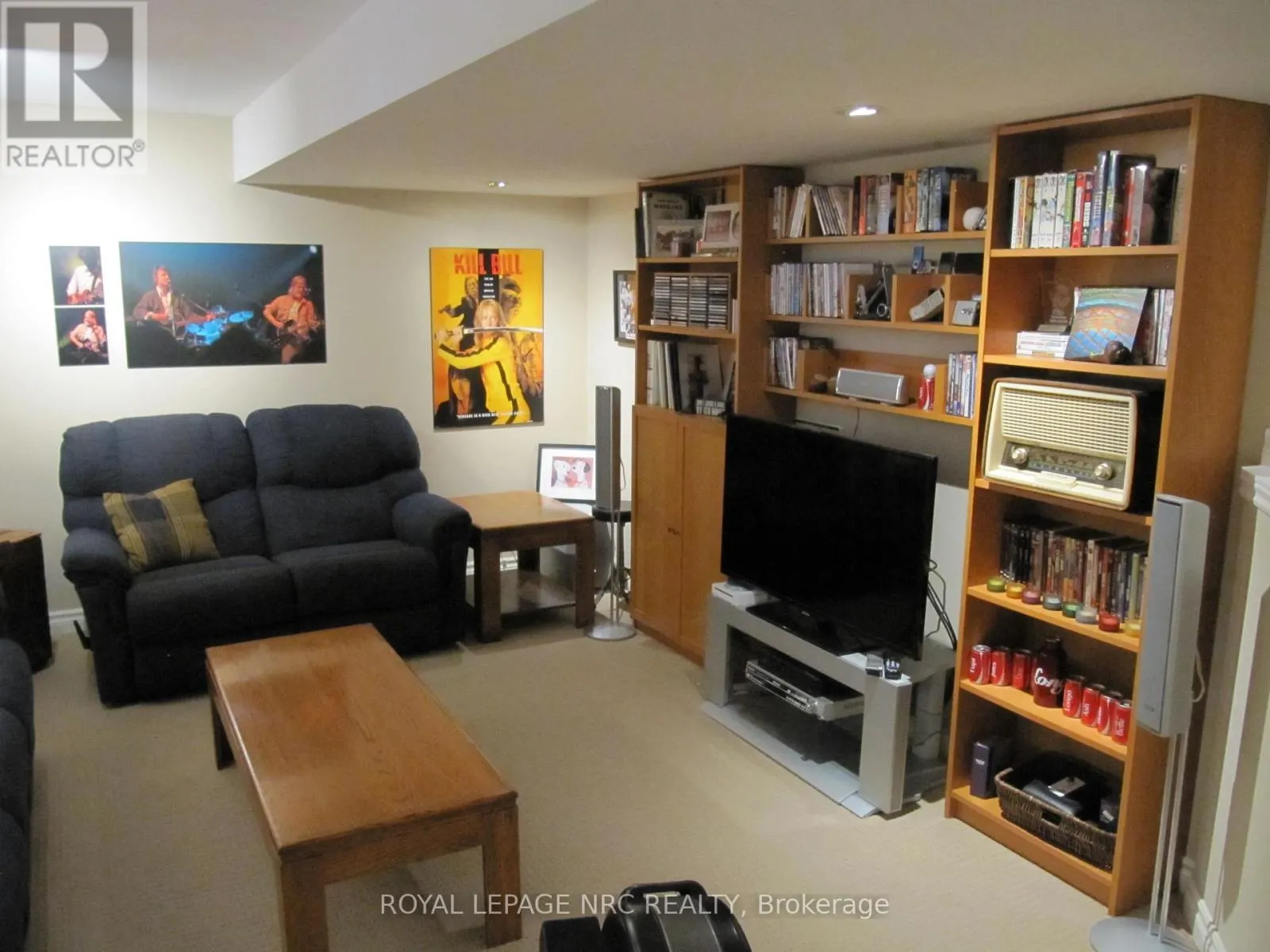 36 HONEY LOCUST CIRCLE
