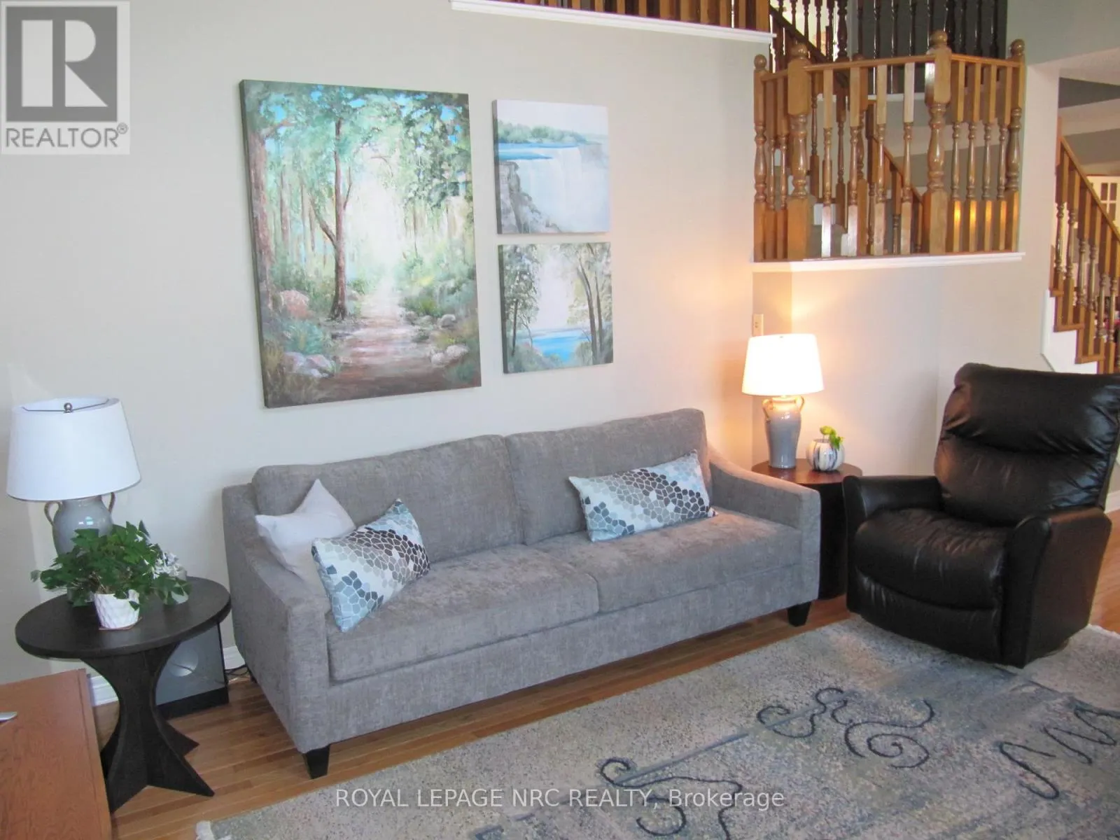 36 HONEY LOCUST CIRCLE