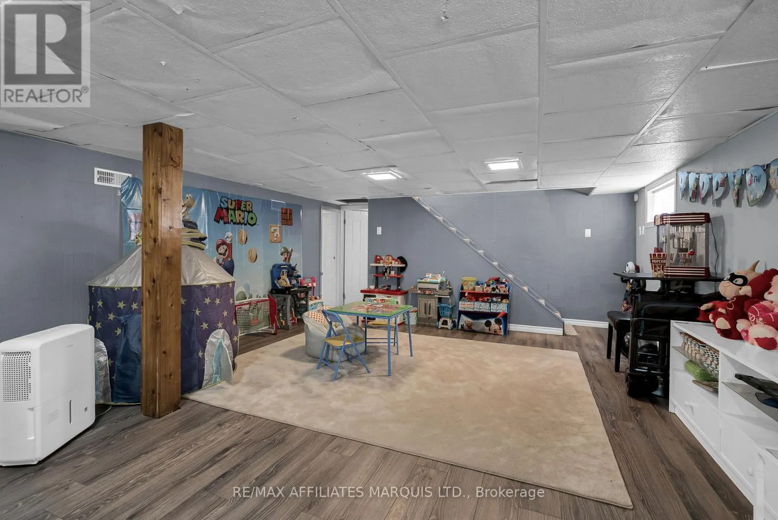 506 BELMONT STREET