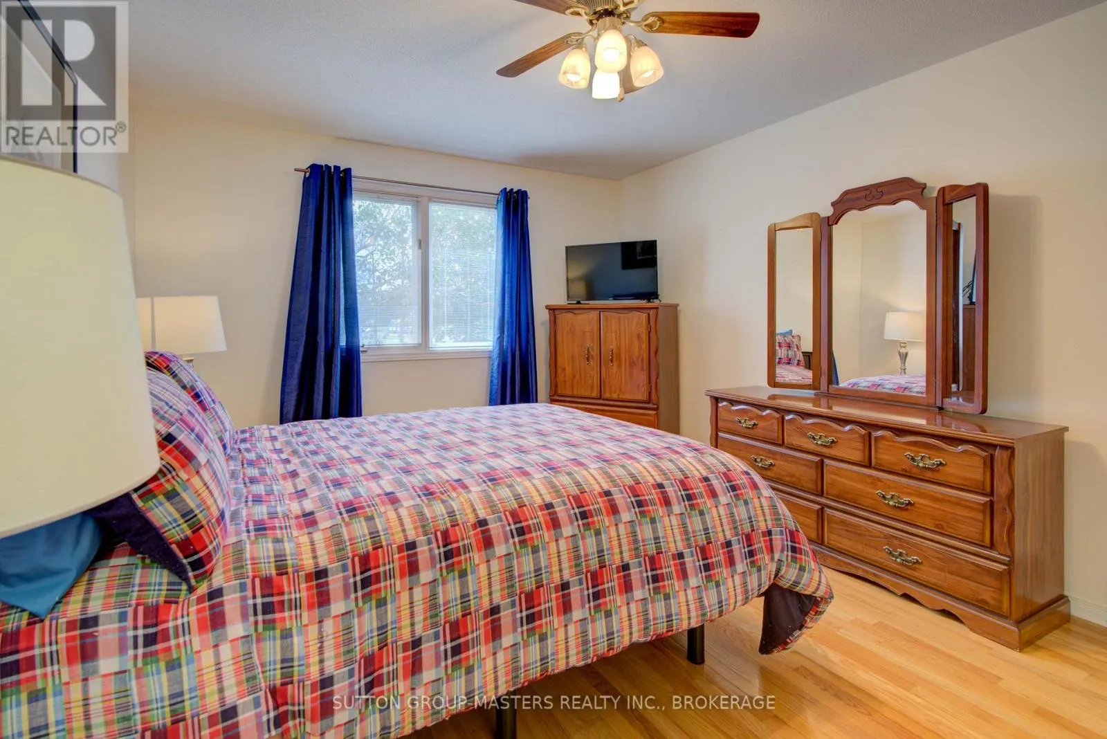 3 ABBEY DAWN DRIVE