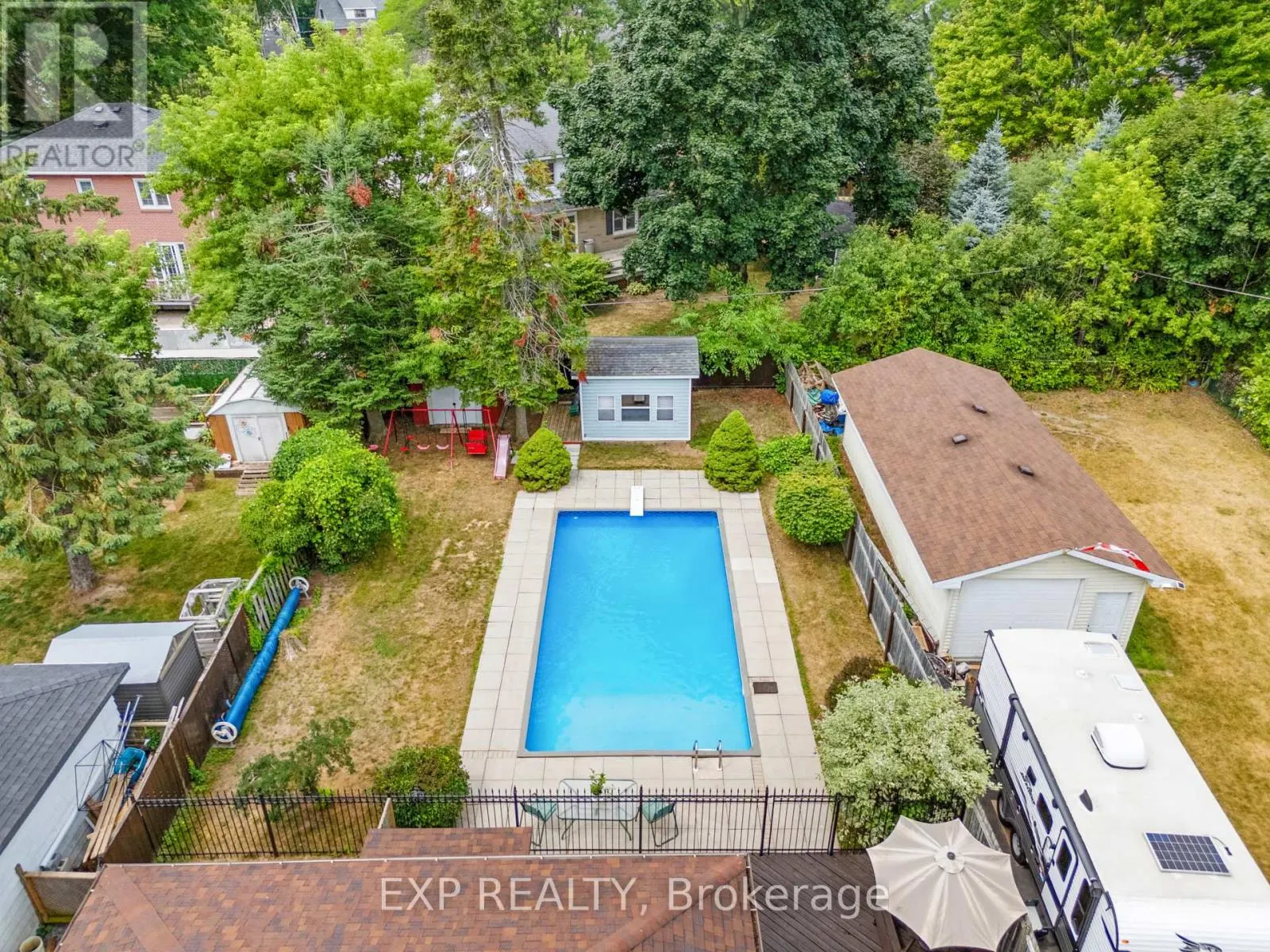 218 FARLEY AVENUE