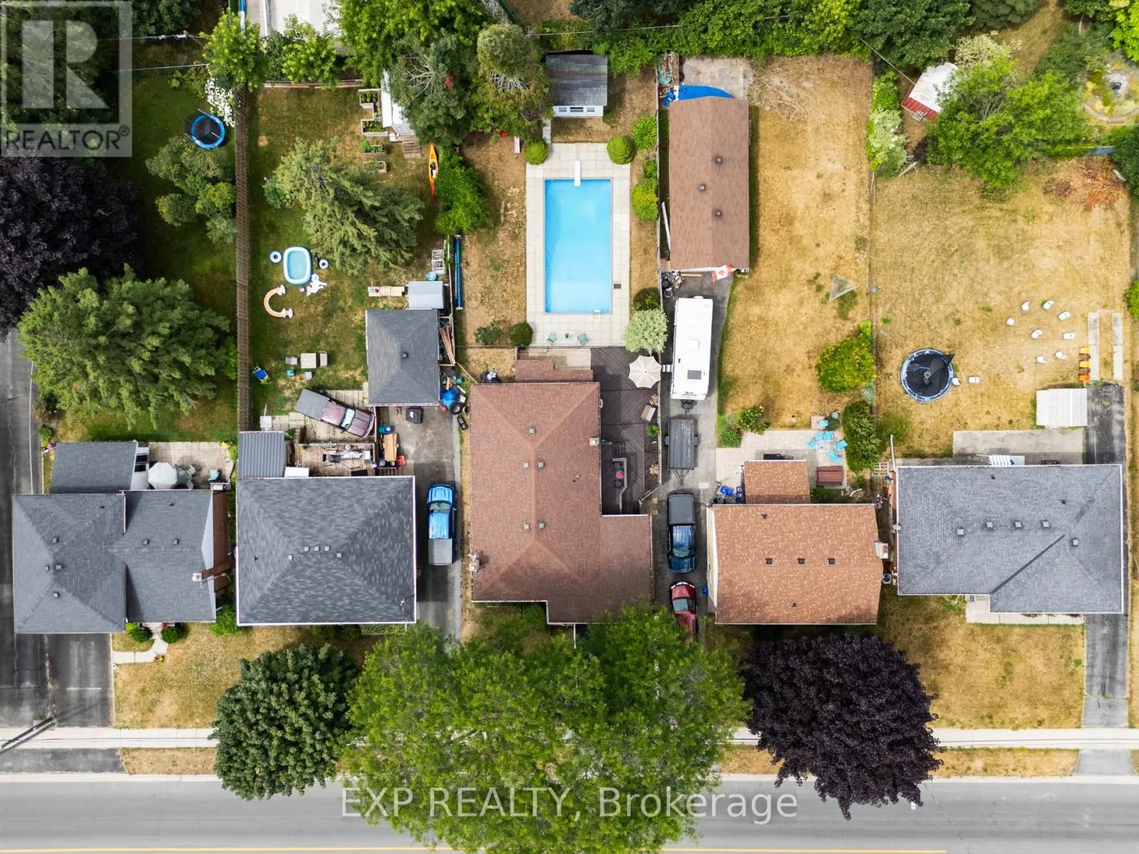 218 FARLEY AVENUE