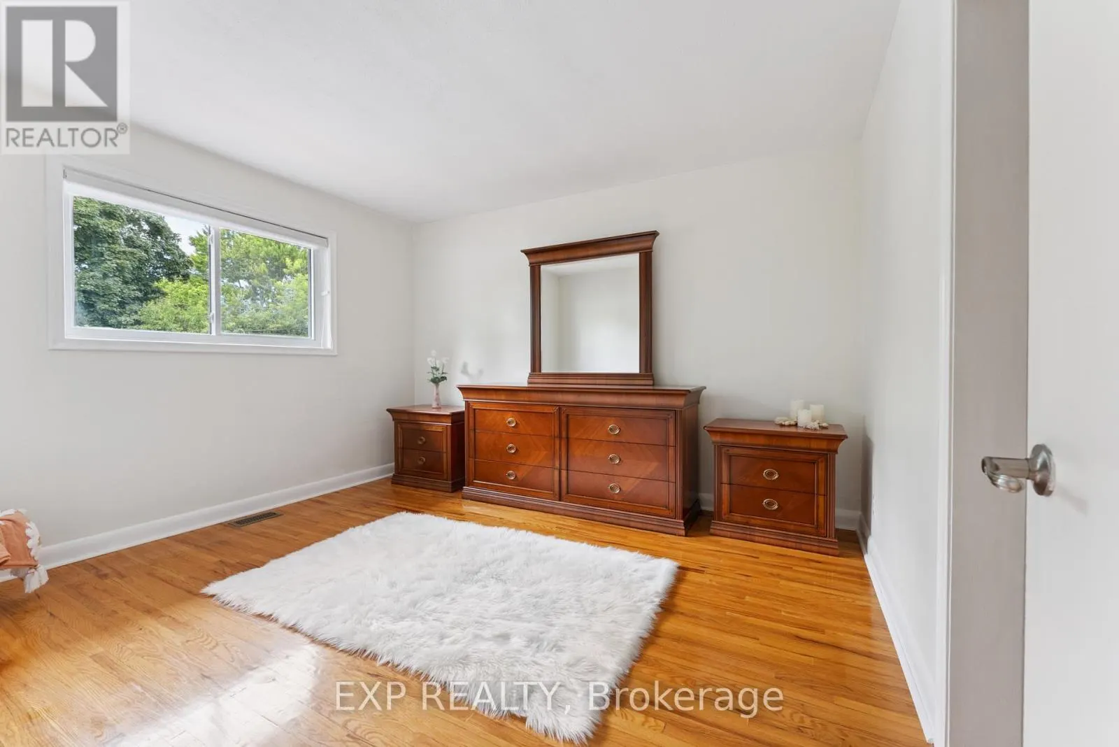 218 FARLEY AVENUE