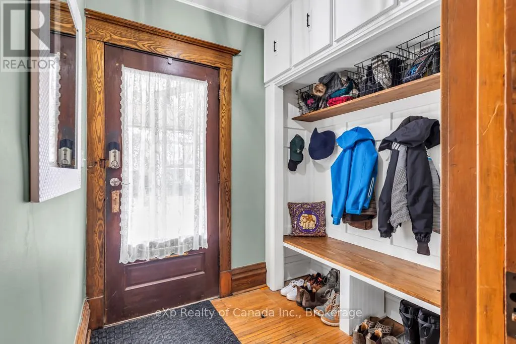 81 ELGIN STREET