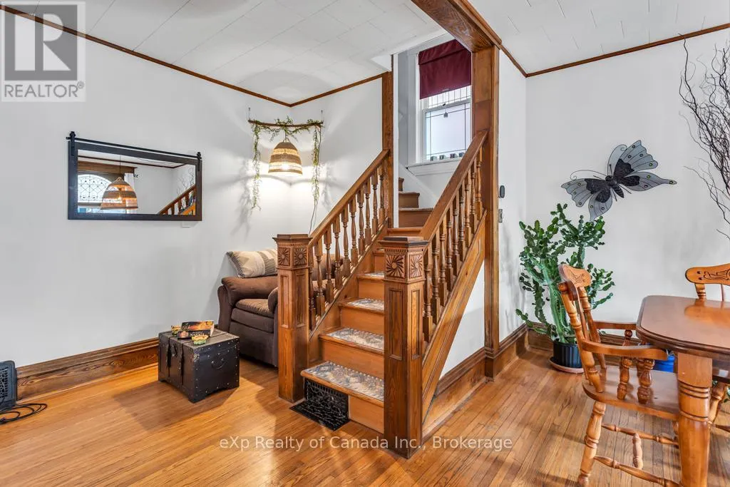 81 ELGIN STREET