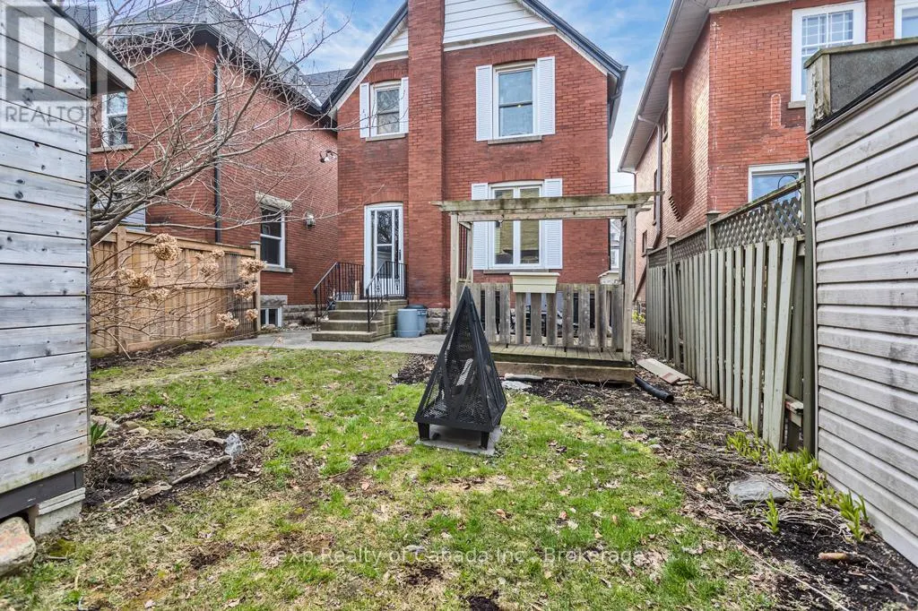 81 ELGIN STREET