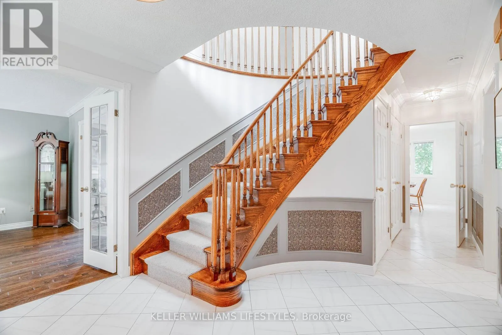 450 SCOTT STREET E