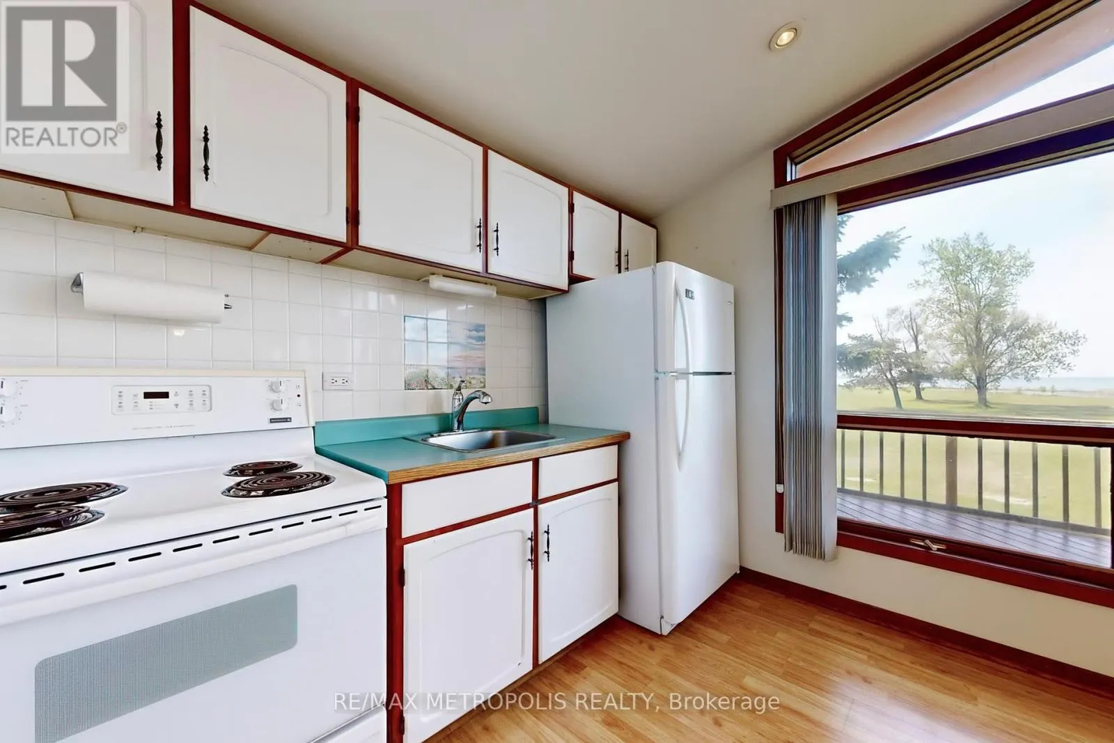 40 RABBIT ROAD