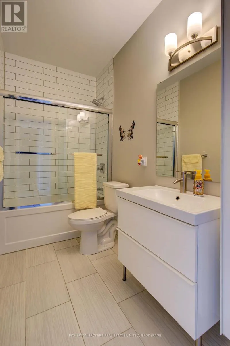403 - 130 WATER STREET, #403
