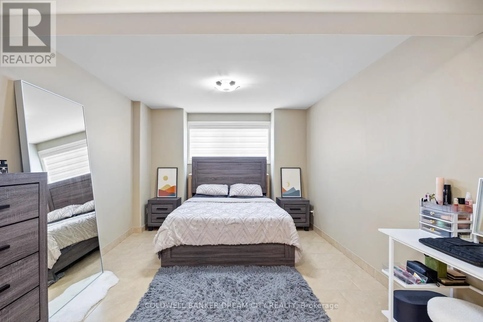 239 BRANTON CRESCENT