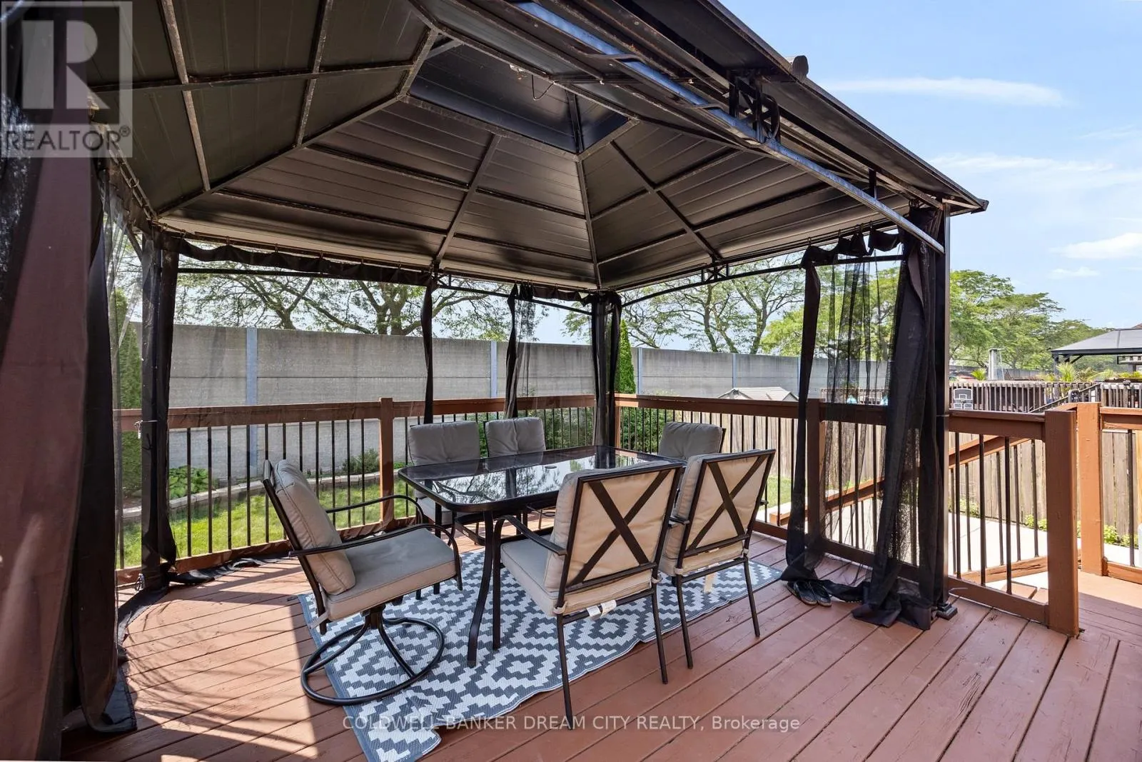 239 BRANTON CRESCENT