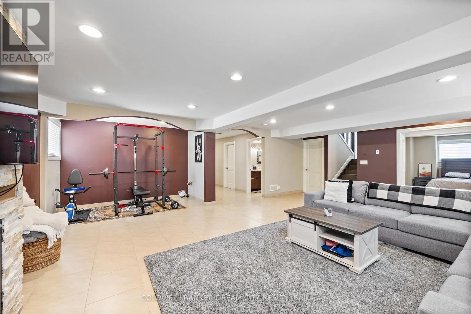 239 BRANTON CRESCENT