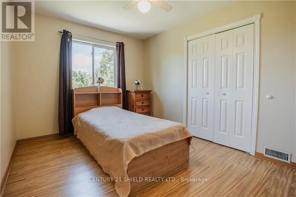 521 CHERYL STREET