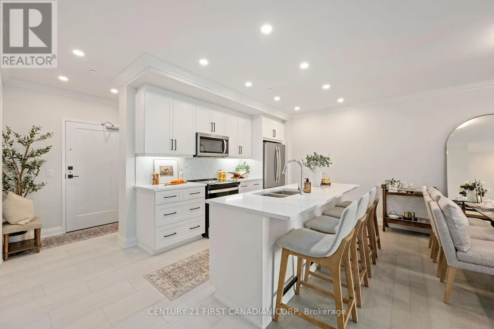 407 - 1560 UPPER WEST AVENUE, #407