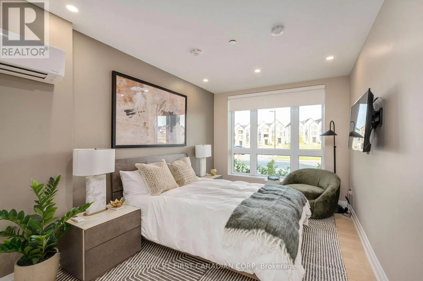 407 - 1560 UPPER WEST AVENUE, #407