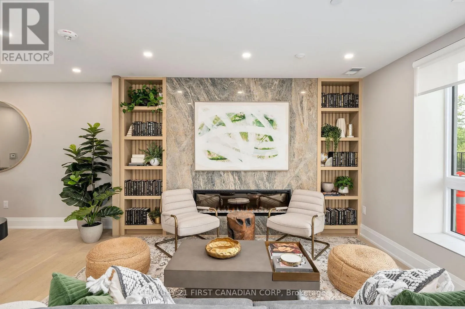 407 - 1560 UPPER WEST AVENUE, #407
