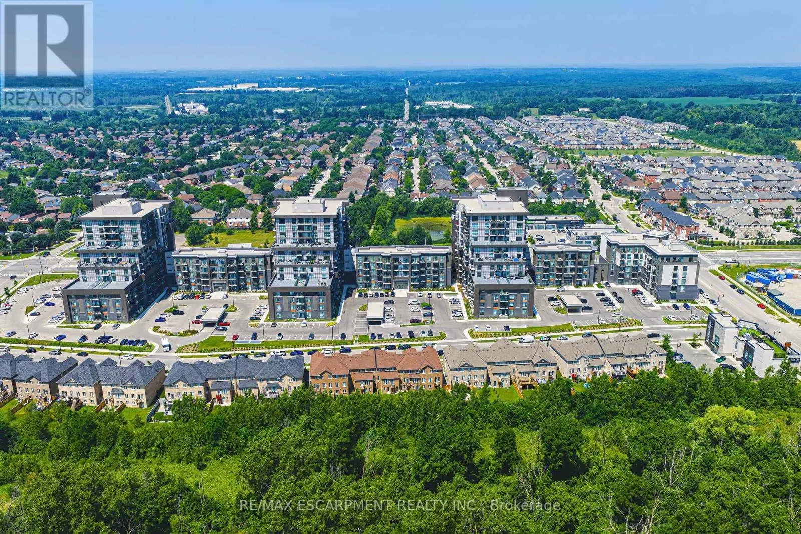 505 - 460 DUNDAS STREET E