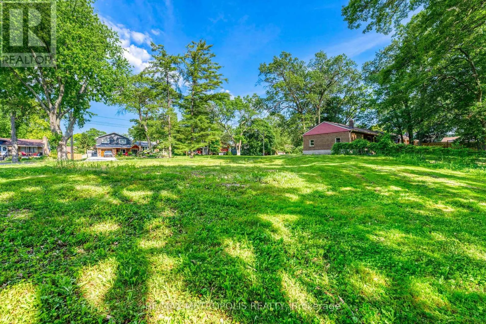1307-N RIDGEWOOD DRIVE