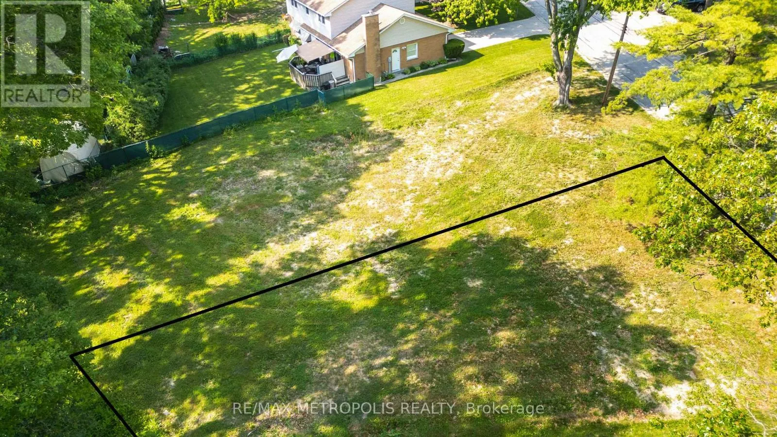 1307-N RIDGEWOOD DRIVE
