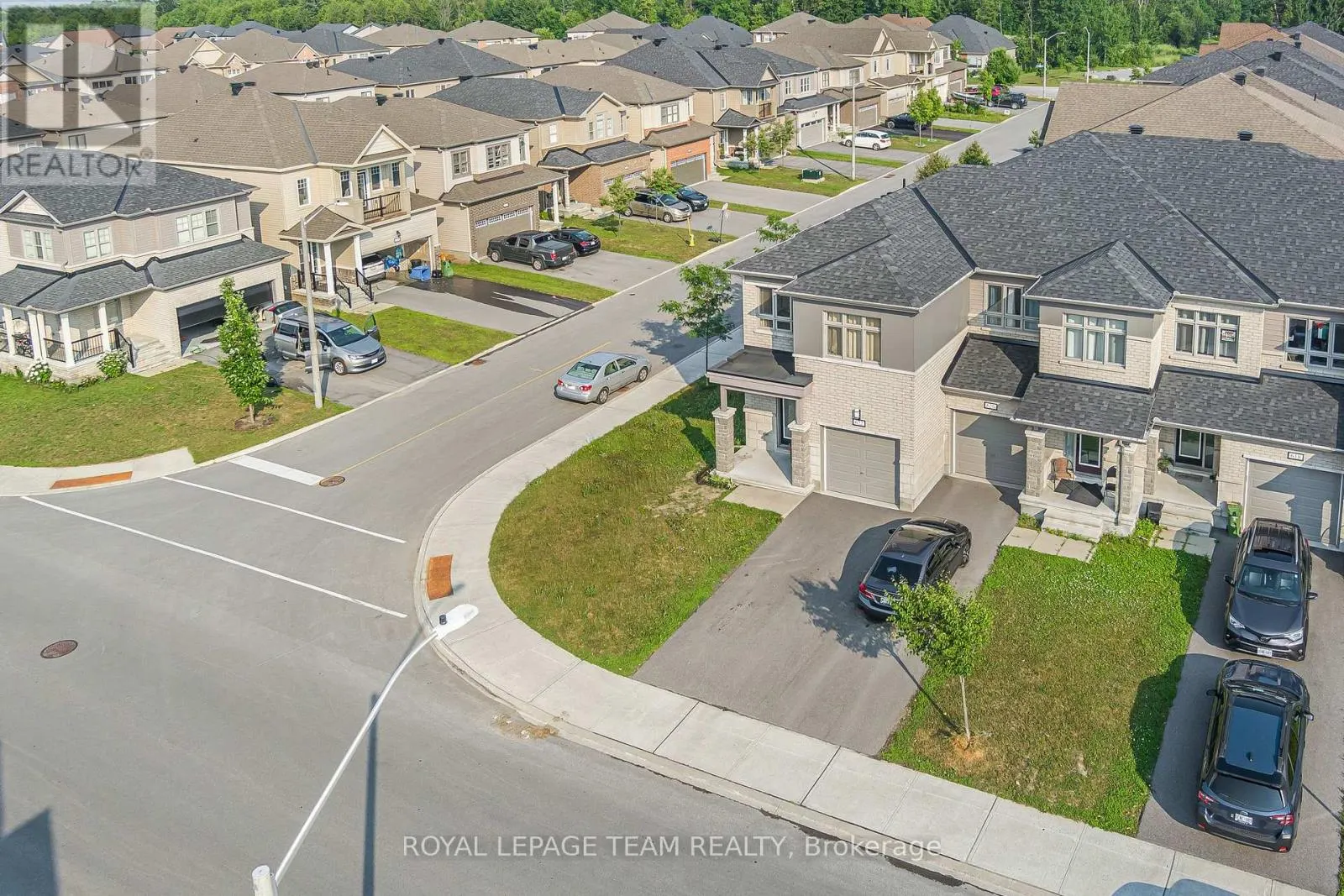 622 PARADE DRIVE