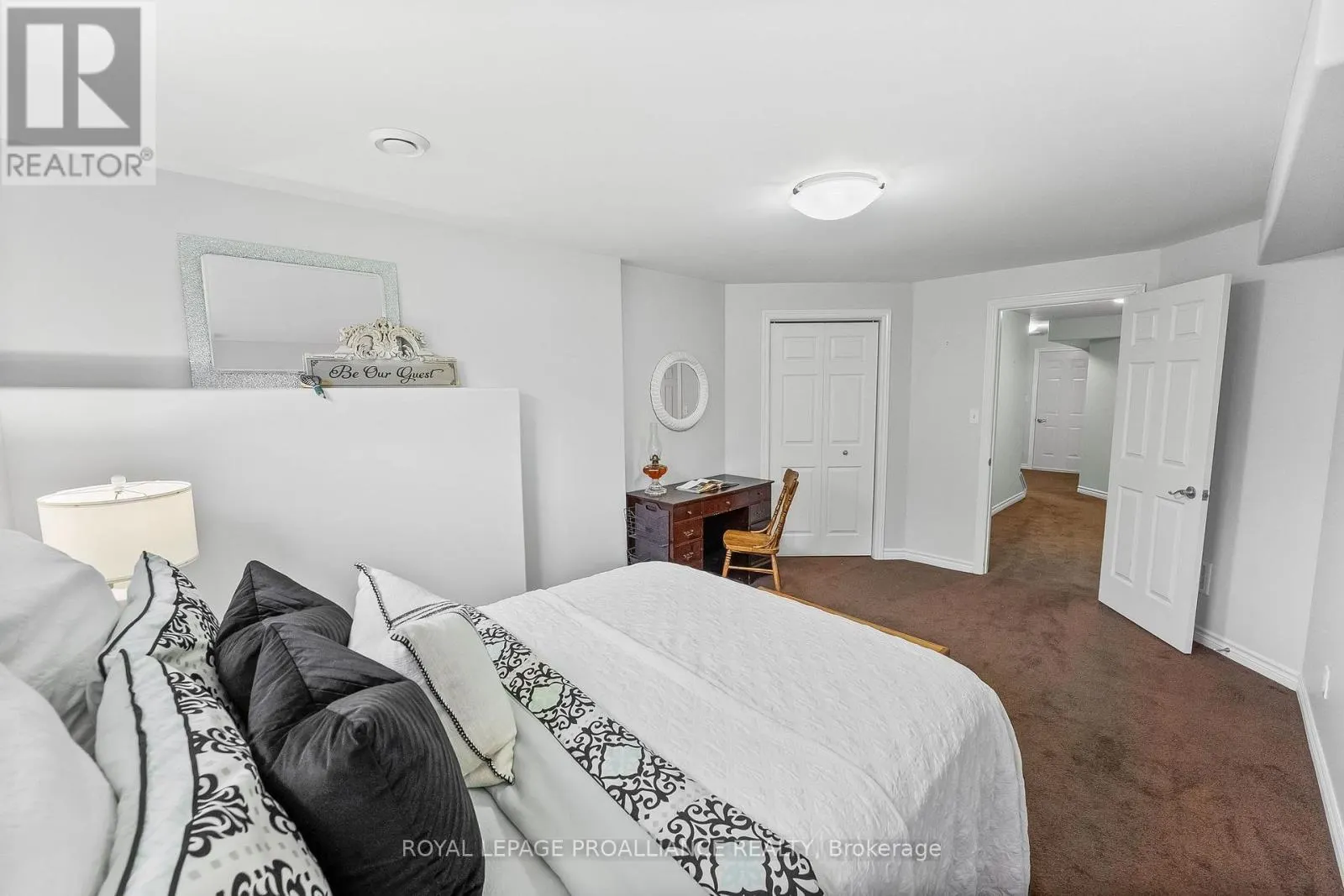 254 RAGLAN STREET