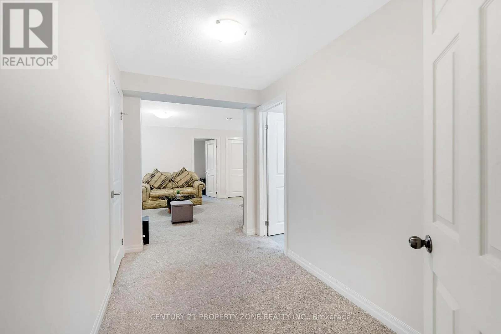 22 LIVINGSTON DRIVE