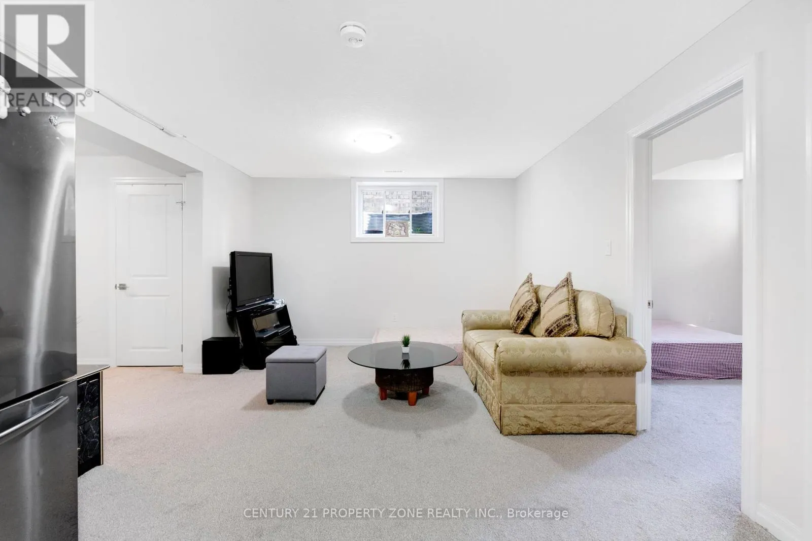 22 LIVINGSTON DRIVE