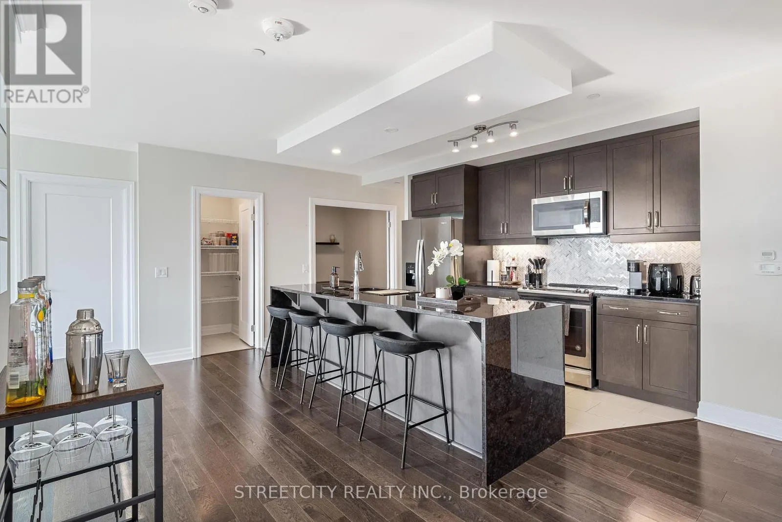 1709 - 505 TALBOT STREET, #1709