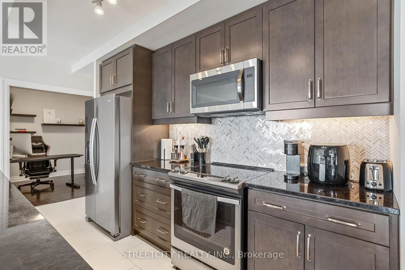 1709 - 505 TALBOT STREET, #1709