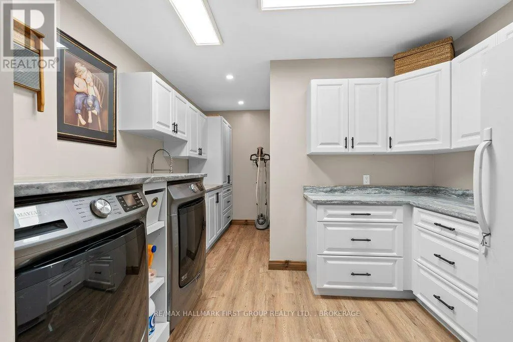 1023 PEPPER LANE