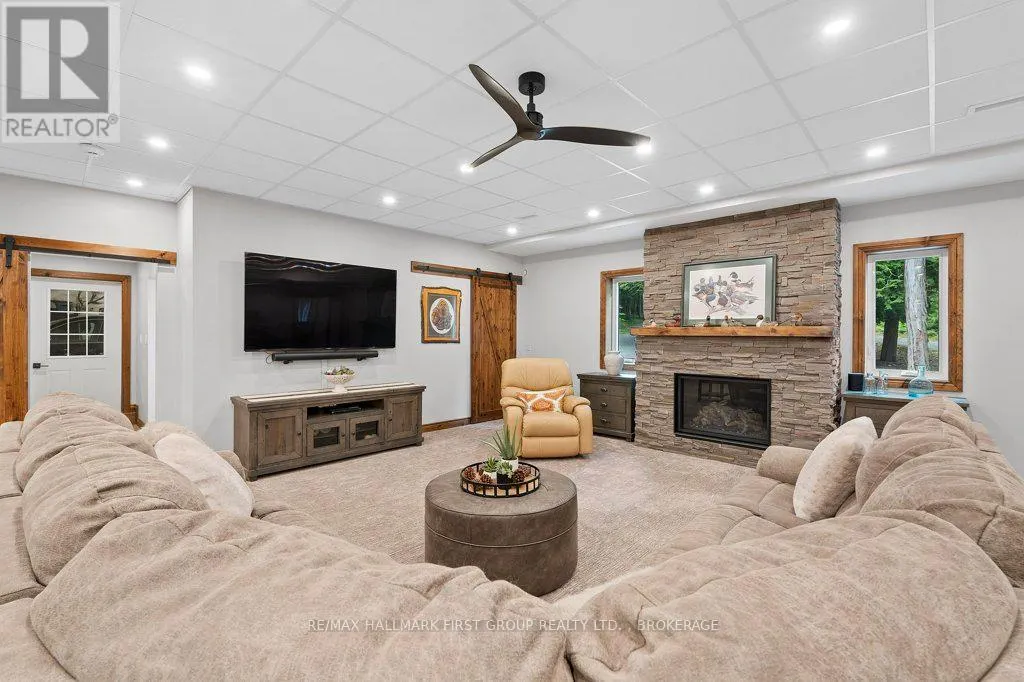 1023 PEPPER LANE