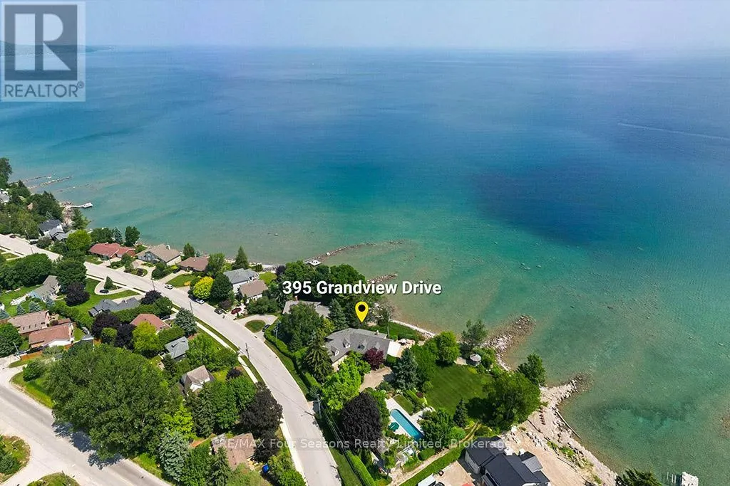 395 GRANDVIEW DRIVE