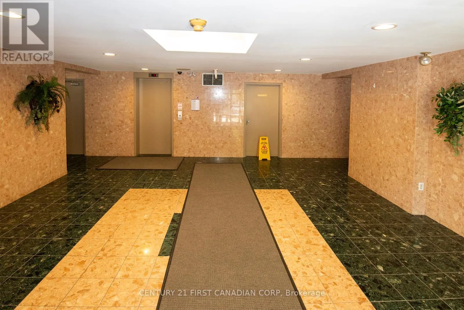 405 - 77 BASELINE ROAD, #405