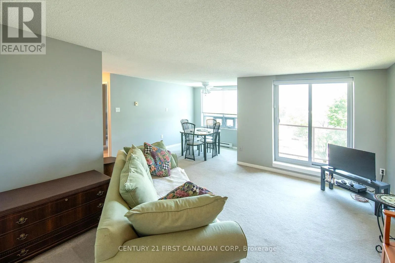 405 - 77 BASELINE ROAD, #405