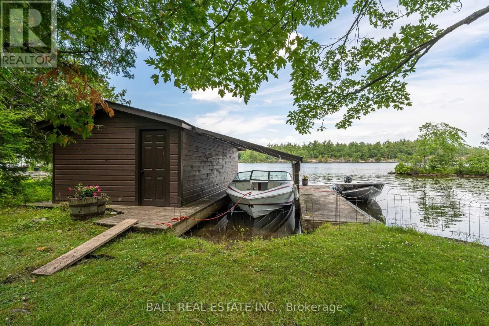 2429 JULIA SHORE ROAD W