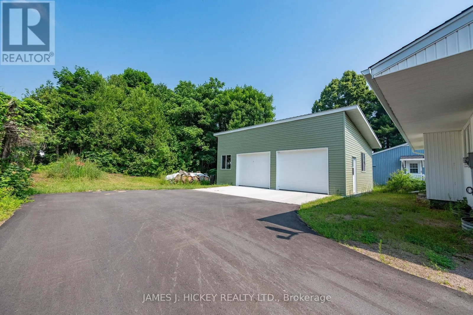 60 LAURIER AVENUE