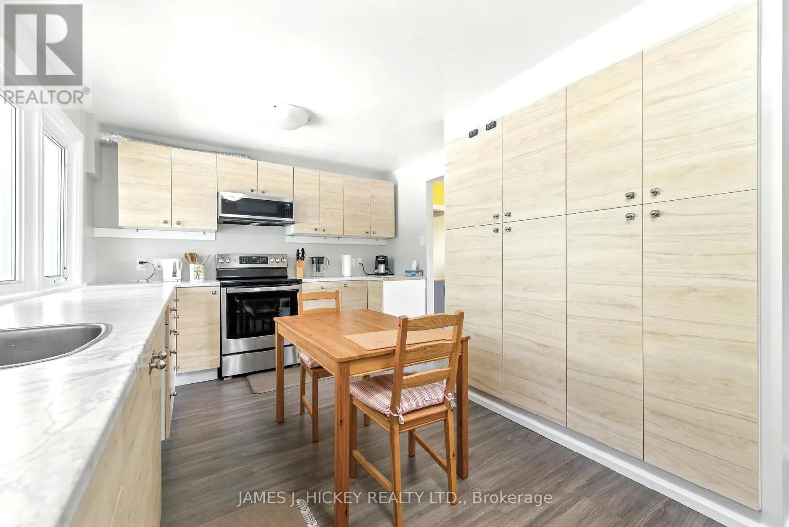 60 LAURIER AVENUE