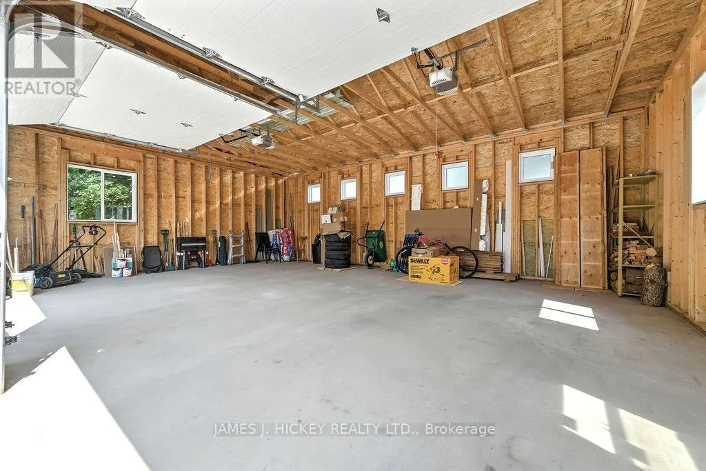 60 LAURIER AVENUE