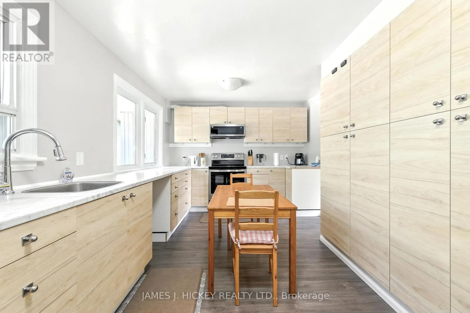 60 LAURIER AVENUE