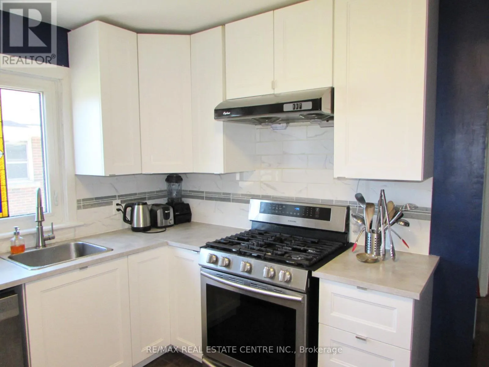 342 EAST 17TH STREET