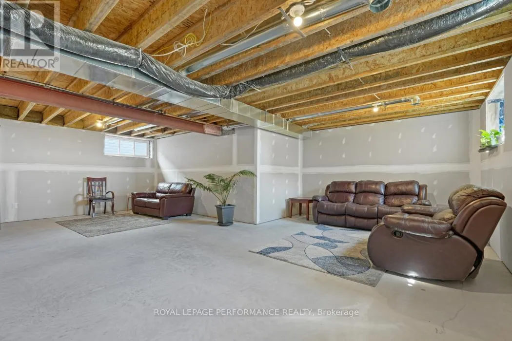 658 CHILLON STREET