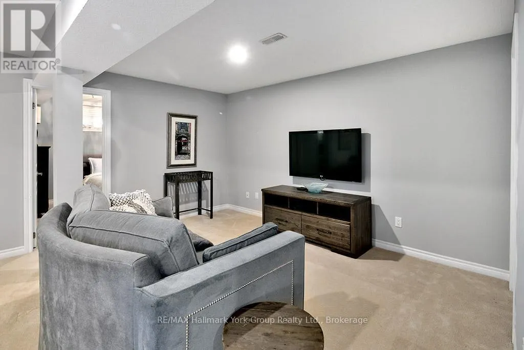 18 - 689616 MONTERRA ROAD, #18