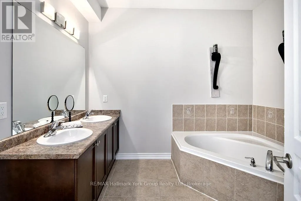 18 - 689616 MONTERRA ROAD, #18