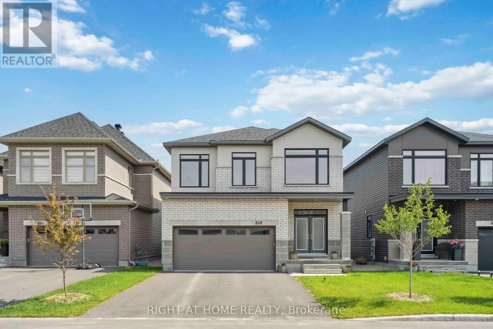 848 BECKTON HEIGHTS S