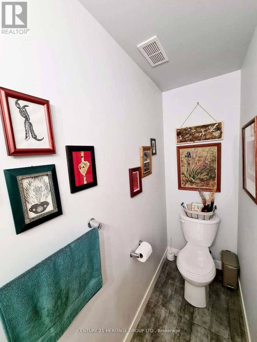 B306 - 62 BALSAM STREET