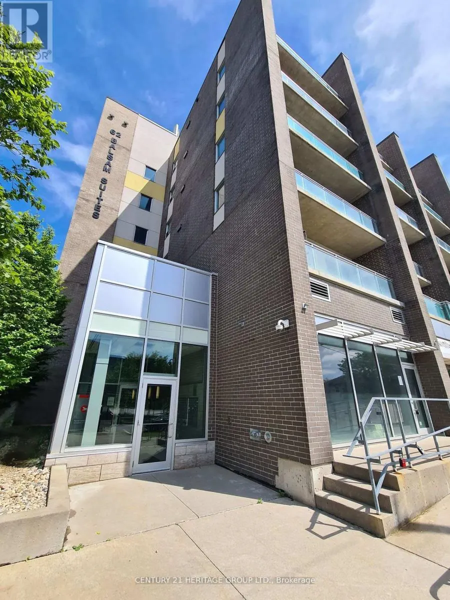 B306 - 62 BALSAM STREET