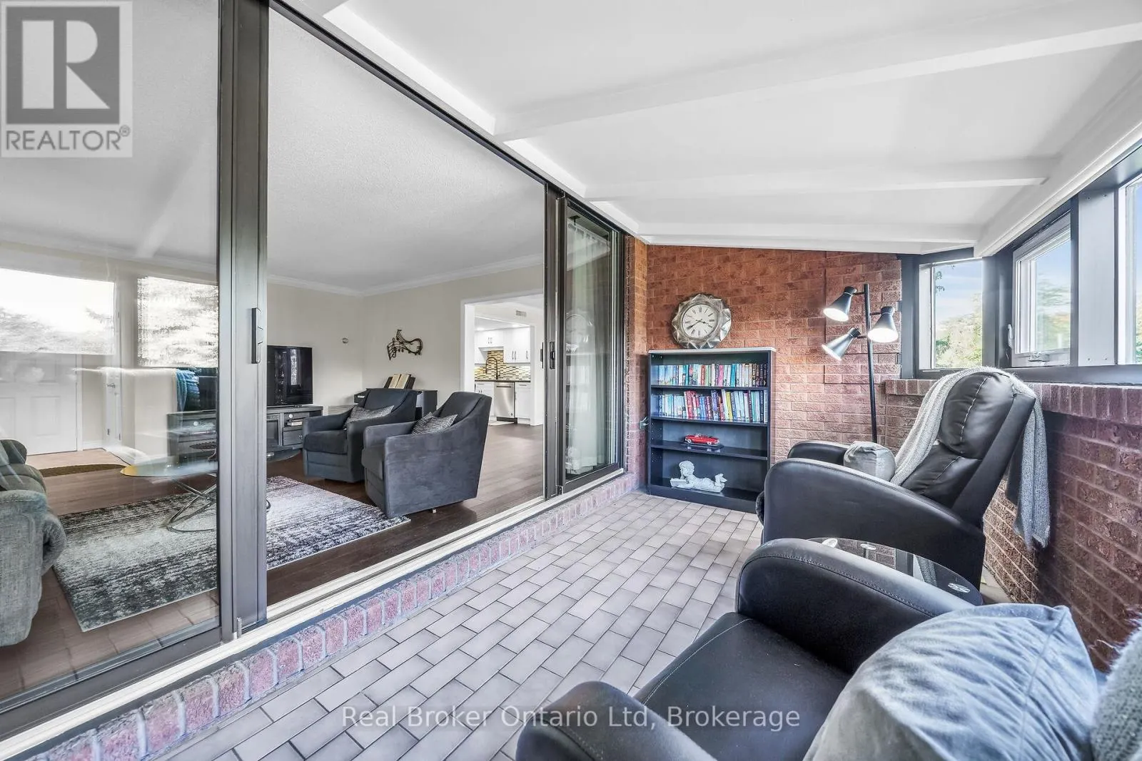 314 - 150 WILSON STREET W, #314