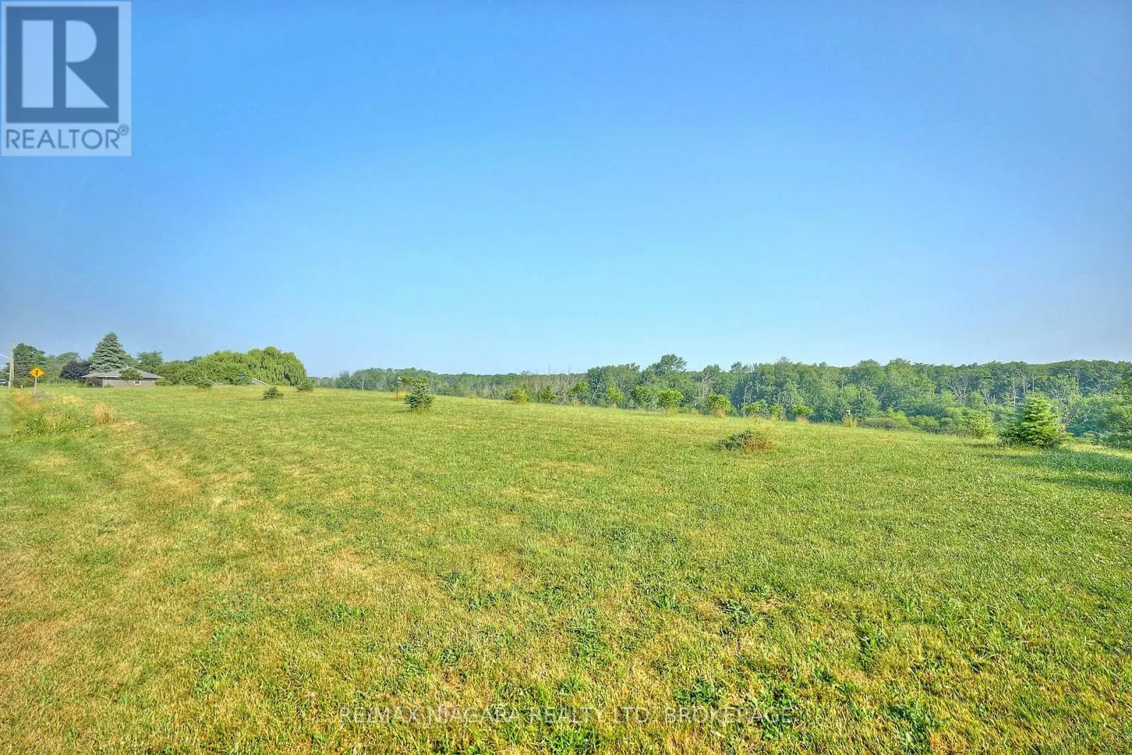 298 RIDGE ROAD W