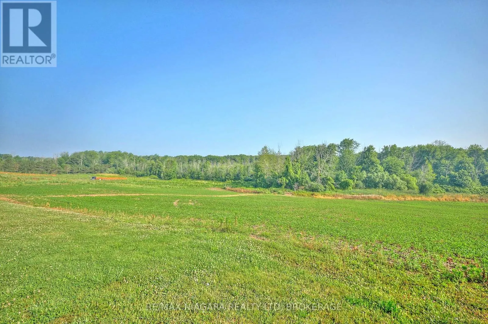 298 RIDGE ROAD W